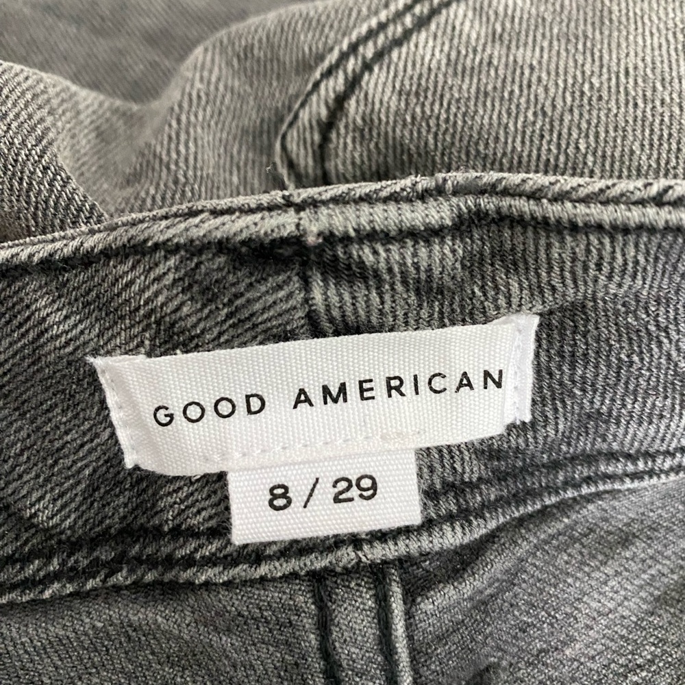 Good American Curve Skinny Crop